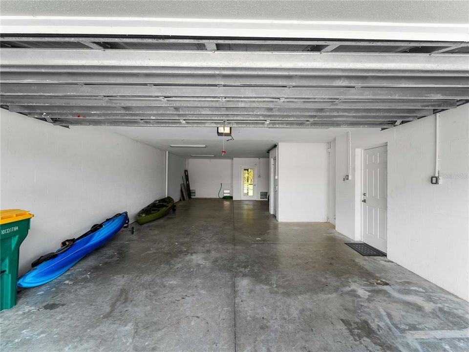 For Sale: $425,000 (3 beds, 2 baths, 2248 Square Feet)