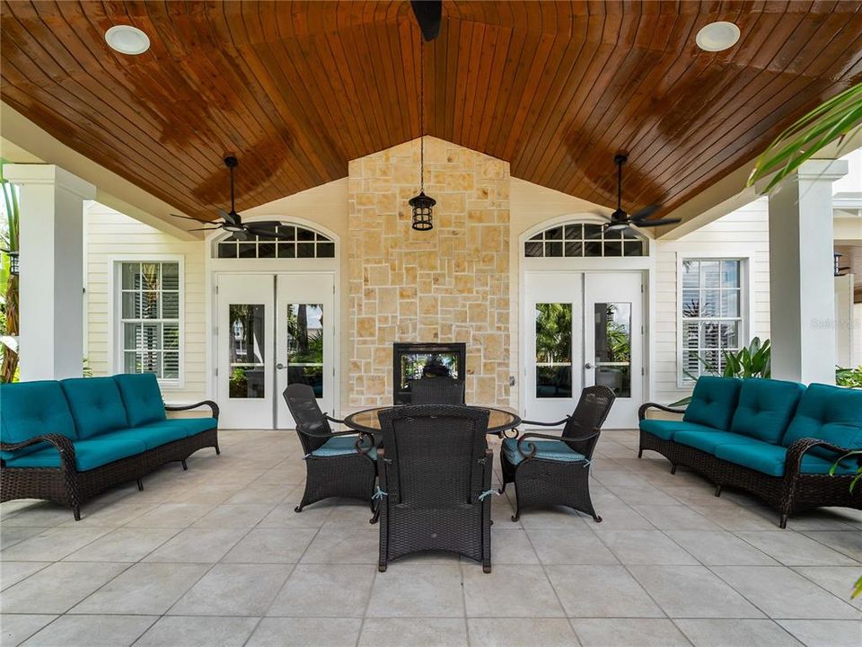 For Sale: $425,000 (3 beds, 2 baths, 2248 Square Feet)