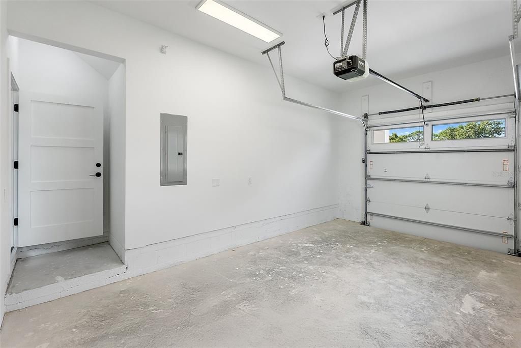 Active With Contract: $849,000 (4 beds, 3 baths, 2401 Square Feet)
