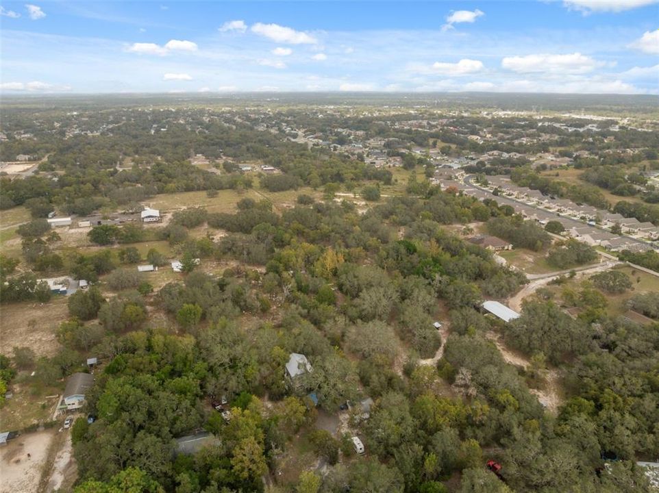 For Sale: $295,000 (2 beds, 1 baths, 2016 Square Feet)