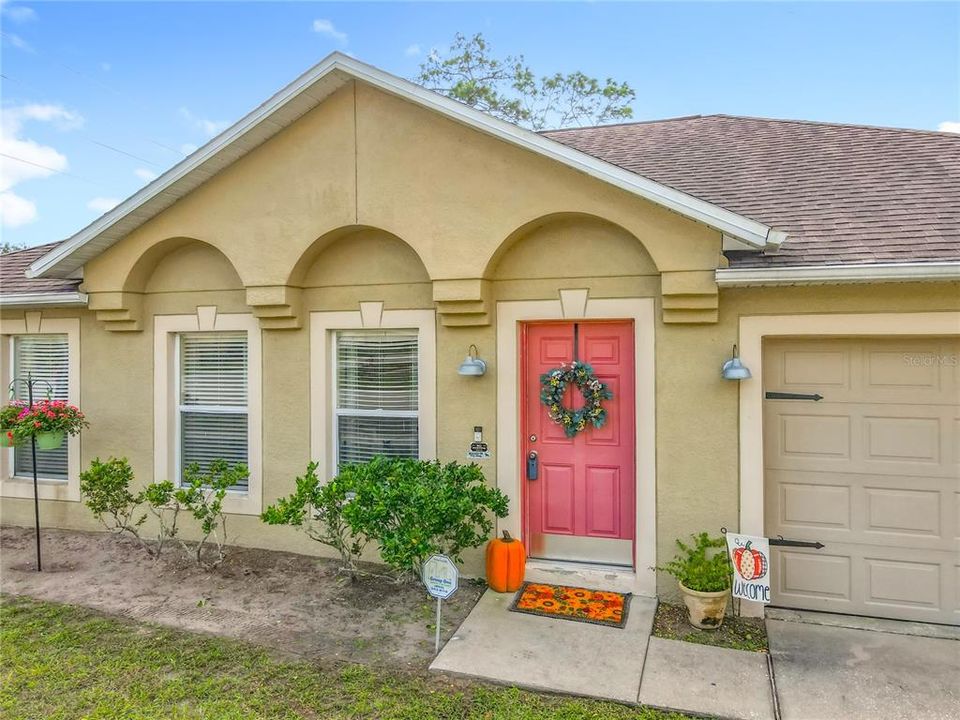 For Sale: $328,000 (4 beds, 2 baths, 2088 Square Feet)