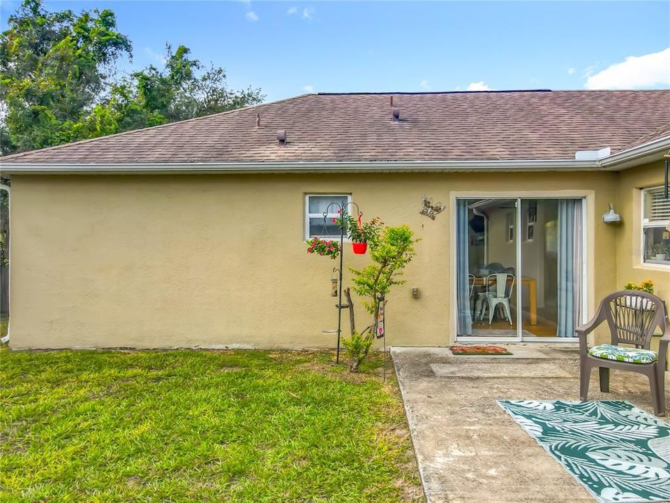 For Sale: $328,000 (4 beds, 2 baths, 2088 Square Feet)