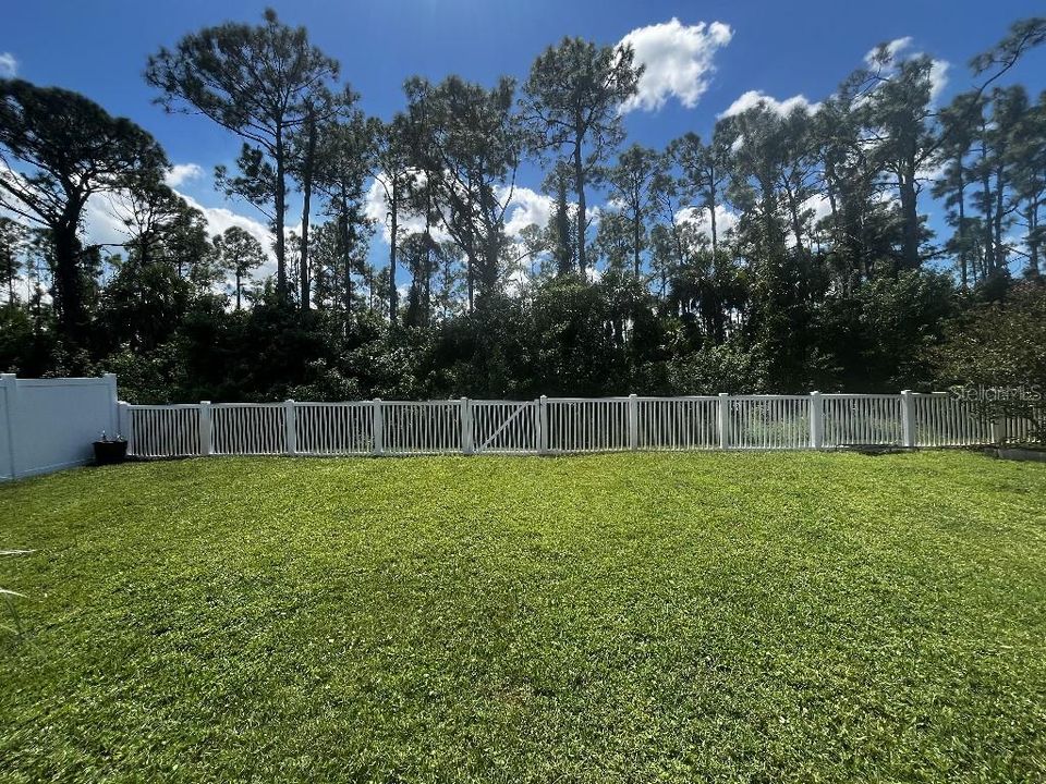 En Venta: $475,000 (4 camas, 2 baños, 2856 Pies cuadrados)