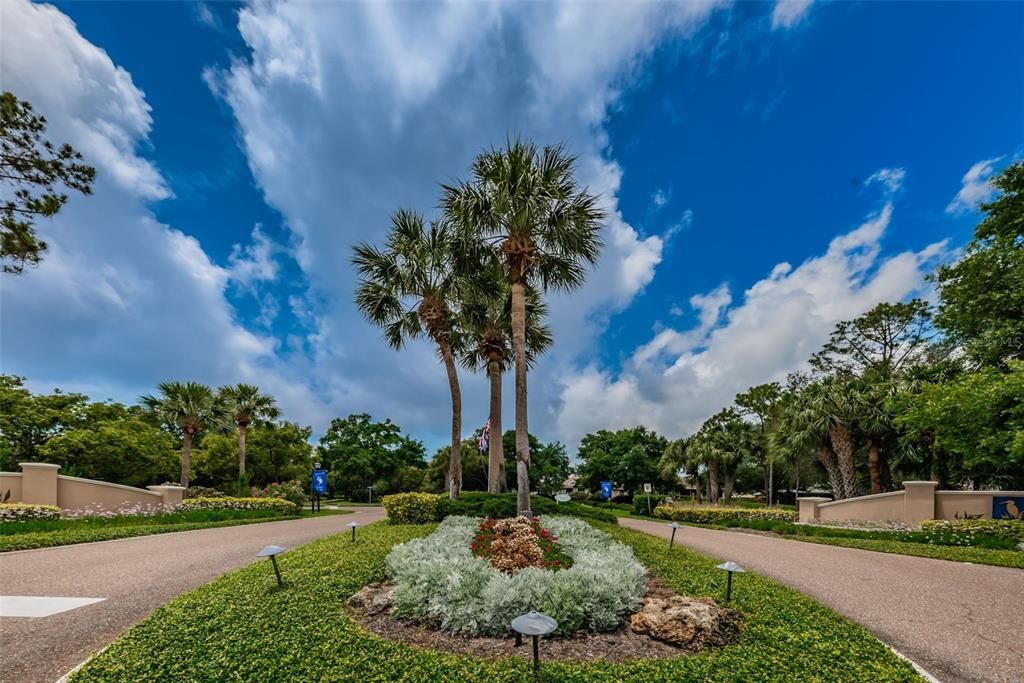 待售: $360,000 (2 贝兹, 2 浴室, 1240 平方英尺)