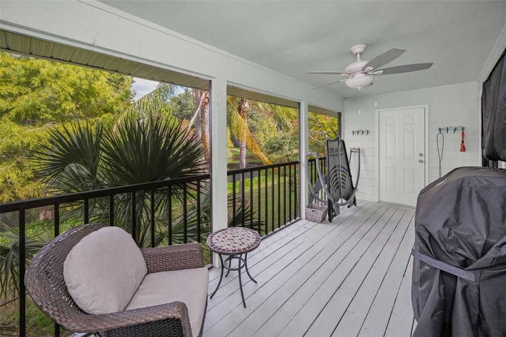 待售: $360,000 (2 贝兹, 2 浴室, 1240 平方英尺)