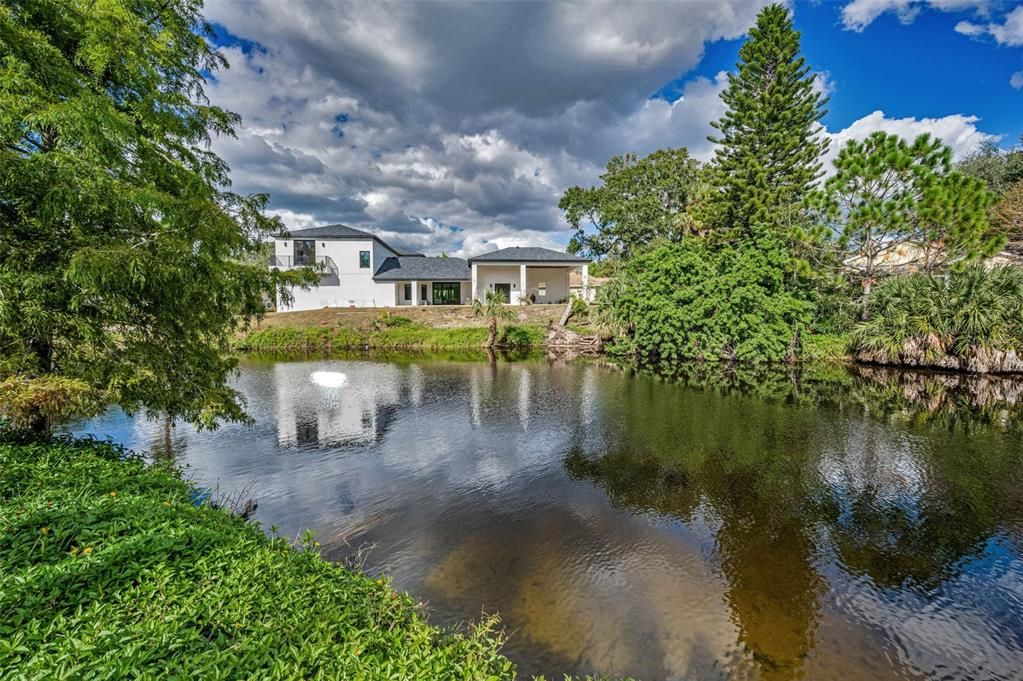 待售: $360,000 (2 贝兹, 2 浴室, 1240 平方英尺)