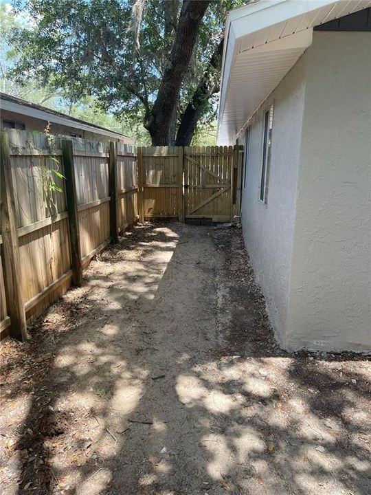 В аренду: $1,900 (3 спален, 2 ванн, 1032 Квадратных фут)