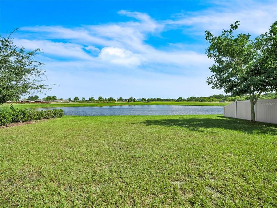 For Sale: $425,000 (6 beds, 3 baths, 2614 Square Feet)