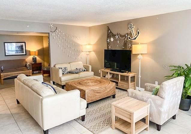 出租: $7,750 (3 贝兹, 3 浴室, 1672 平方英尺)