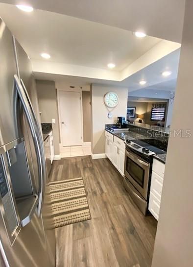 出租: $7,750 (3 贝兹, 3 浴室, 1672 平方英尺)