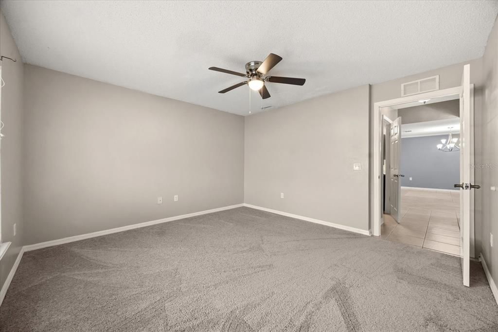 На продажу: $525,000 (4 спален, 2 ванн, 2930 Квадратных фут)