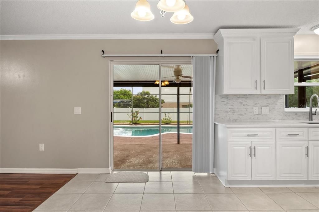 На продажу: $525,000 (4 спален, 2 ванн, 2930 Квадратных фут)