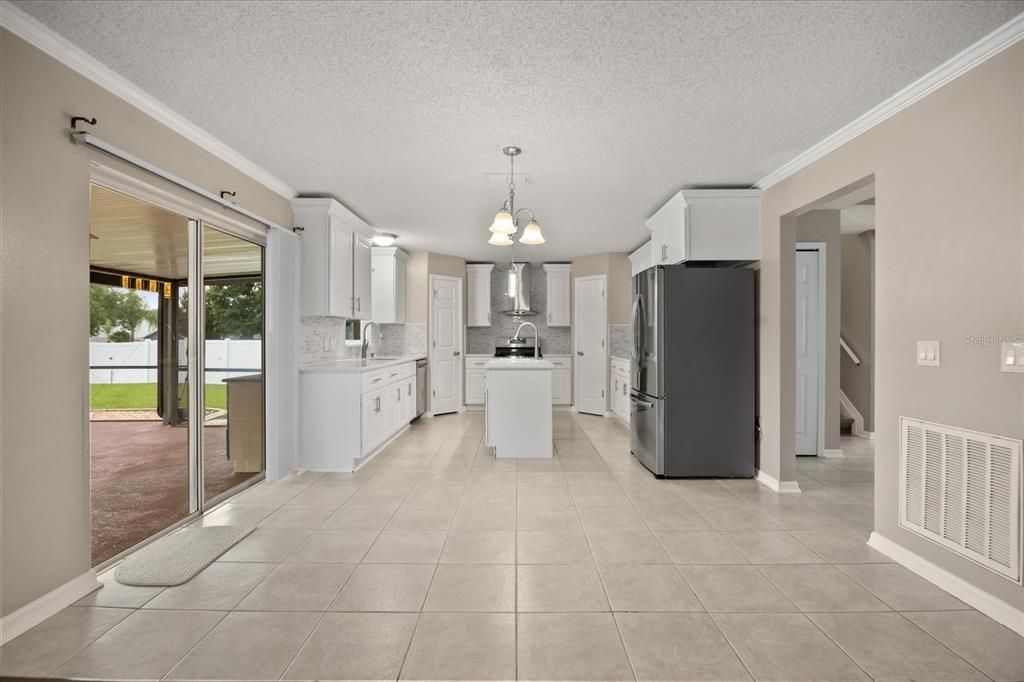 На продажу: $525,000 (4 спален, 2 ванн, 2930 Квадратных фут)