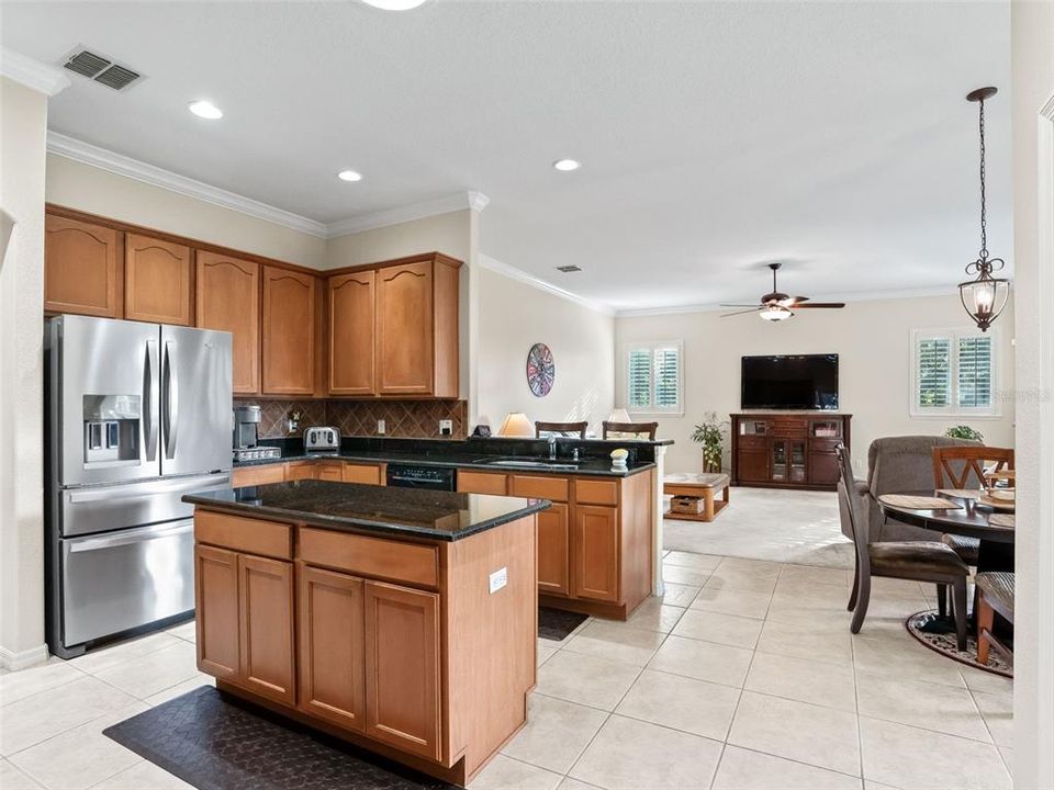 待售: $600,000 (4 贝兹, 3 浴室, 2971 平方英尺)