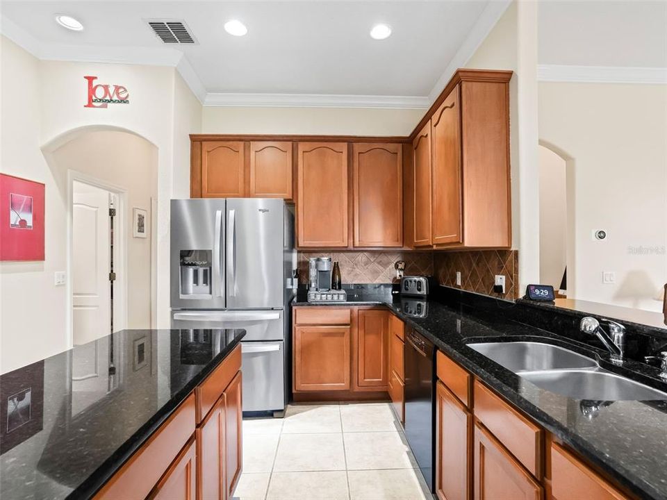 待售: $600,000 (4 贝兹, 3 浴室, 2971 平方英尺)