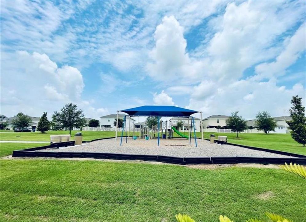 For Rent: $2,800 (4 beds, 2 baths, 1838 Square Feet)