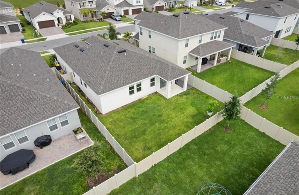 For Rent: $2,800 (4 beds, 2 baths, 1838 Square Feet)