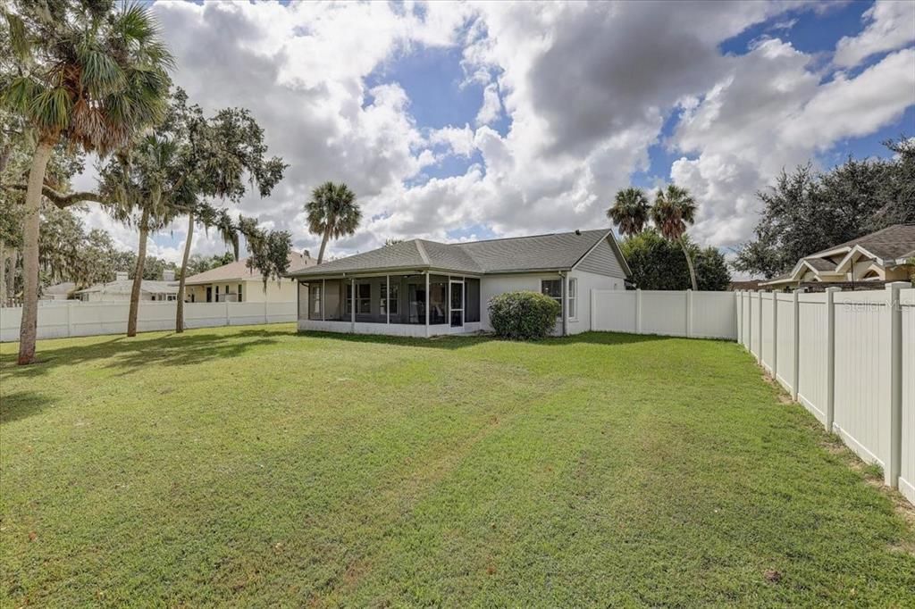 На продажу: $379,900 (3 спален, 2 ванн, 1506 Квадратных фут)