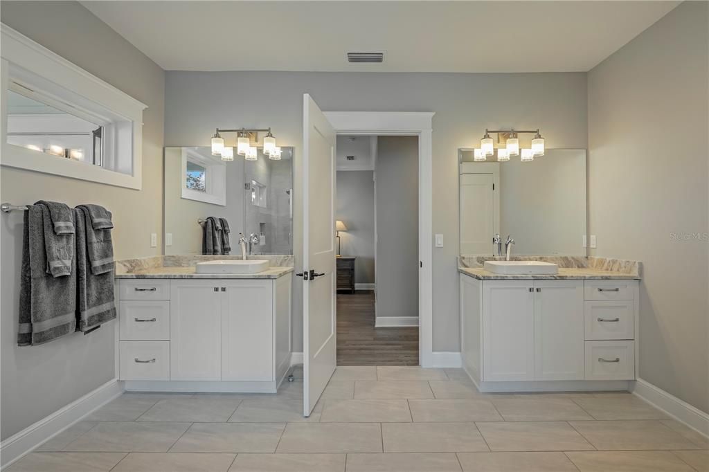 На продажу: $1,395,000 (3 спален, 2 ванн, 2132 Квадратных фут)