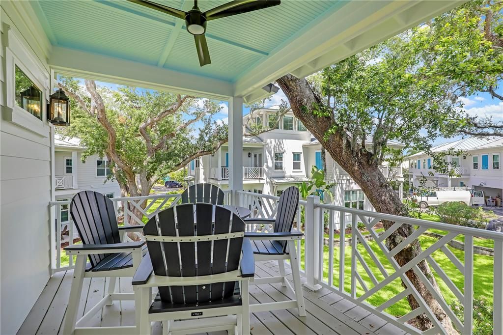 На продажу: $1,395,000 (3 спален, 2 ванн, 2132 Квадратных фут)