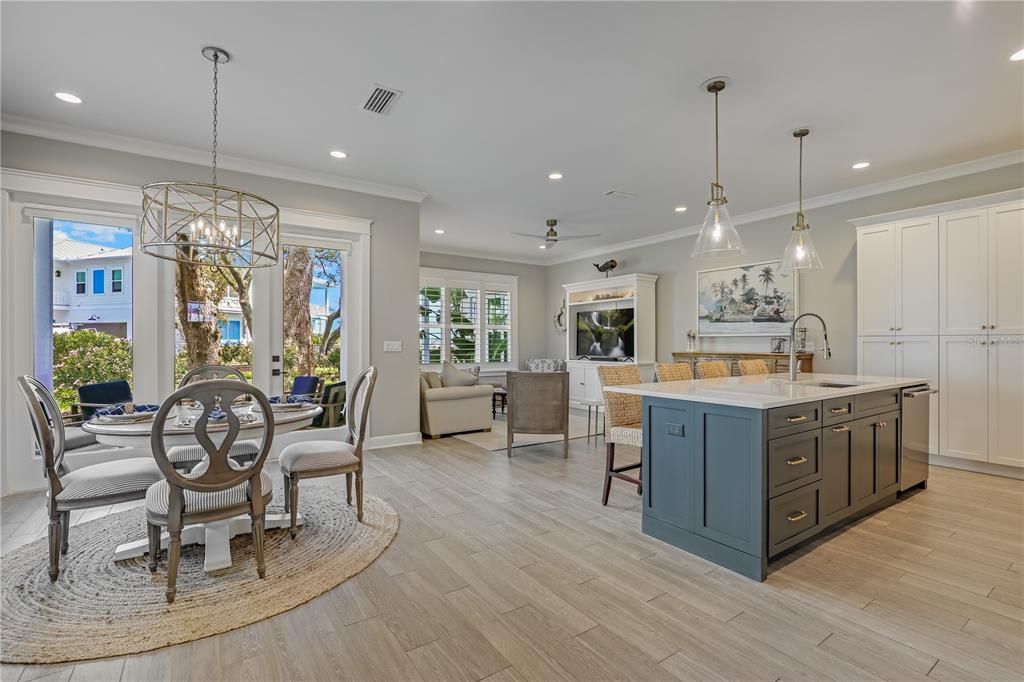 На продажу: $1,395,000 (3 спален, 2 ванн, 2132 Квадратных фут)