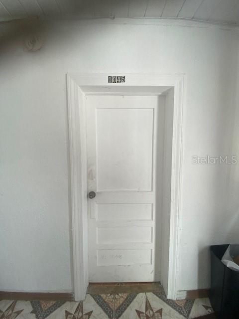 出租: $950 (1 贝兹, 1 浴室, 600 平方英尺)