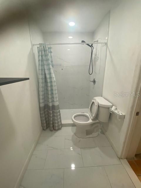 出租: $950 (1 贝兹, 1 浴室, 600 平方英尺)