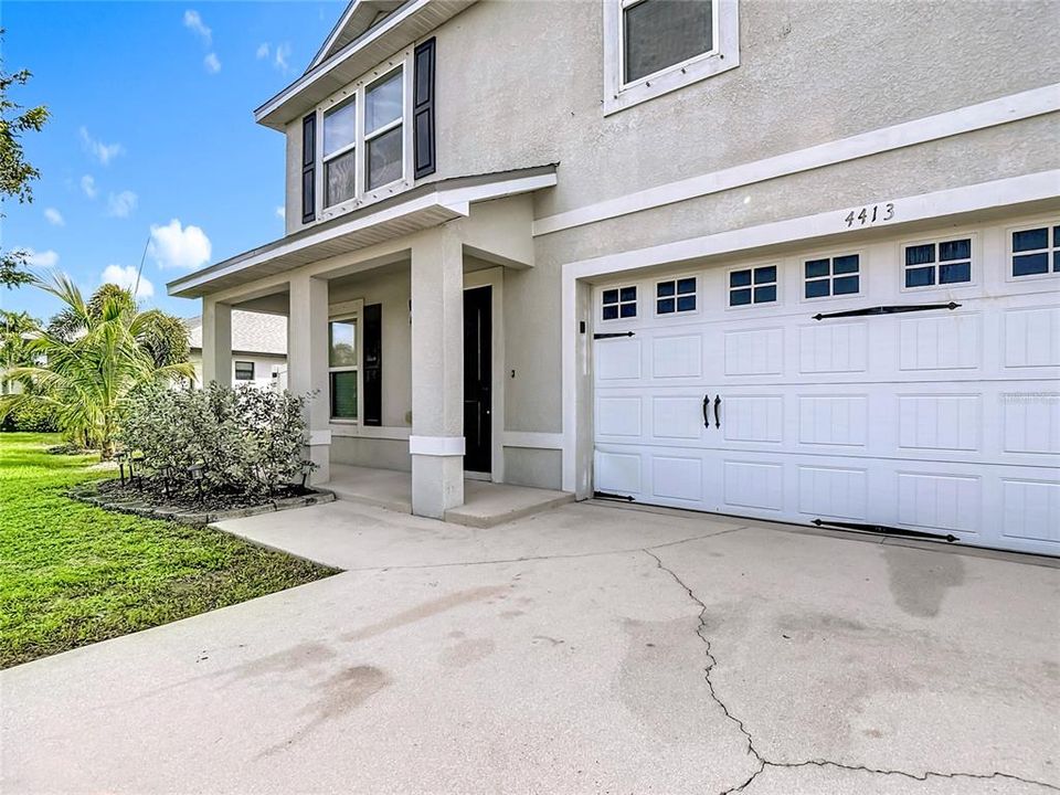 For Sale: $399,000 (3 beds, 2 baths, 1623 Square Feet)