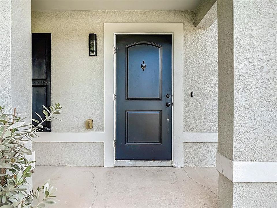 For Sale: $399,000 (3 beds, 2 baths, 1623 Square Feet)