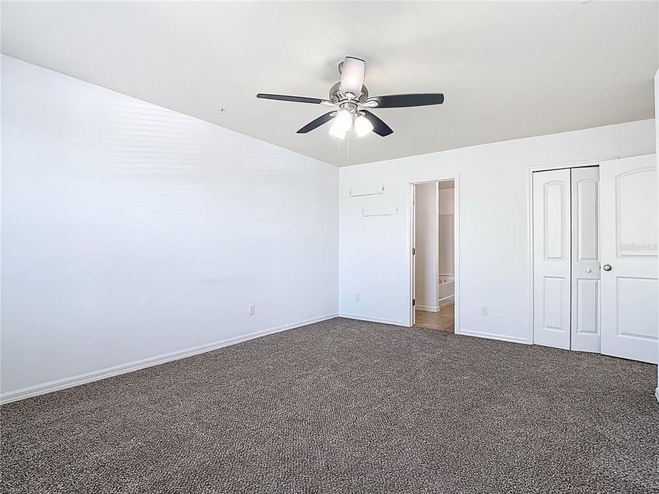 For Sale: $399,000 (3 beds, 2 baths, 1623 Square Feet)