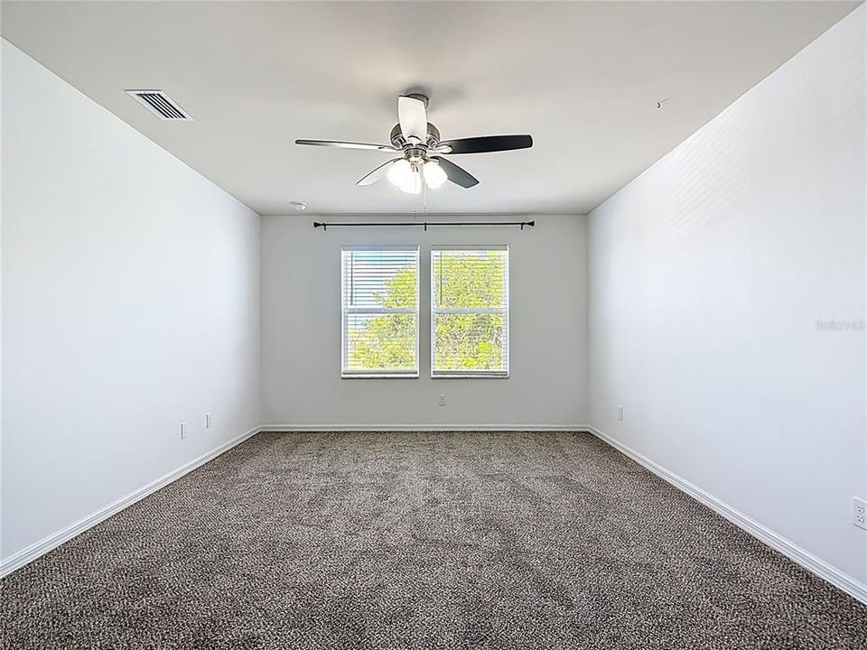 For Sale: $399,000 (3 beds, 2 baths, 1623 Square Feet)