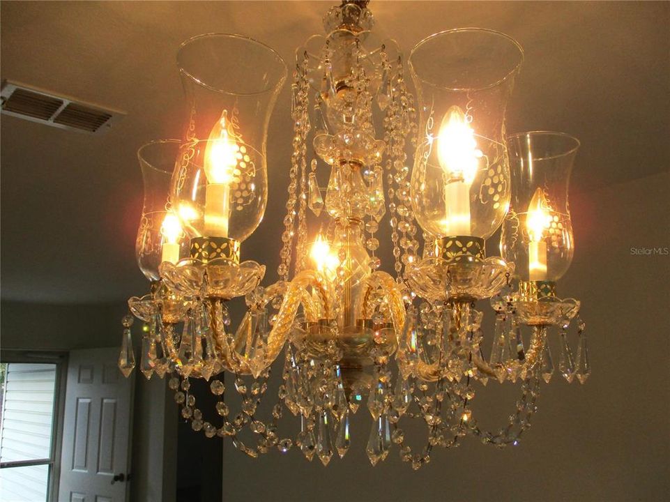 待售: $264,000 (3 贝兹, 2 浴室, 1760 平方英尺)