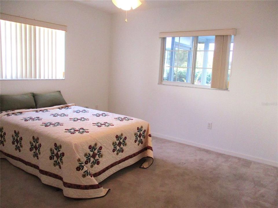 待售: $264,000 (3 贝兹, 2 浴室, 1760 平方英尺)