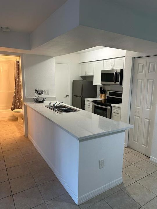 В аренду: $1,650 (2 спален, 2 ванн, 937 Квадратных фут)