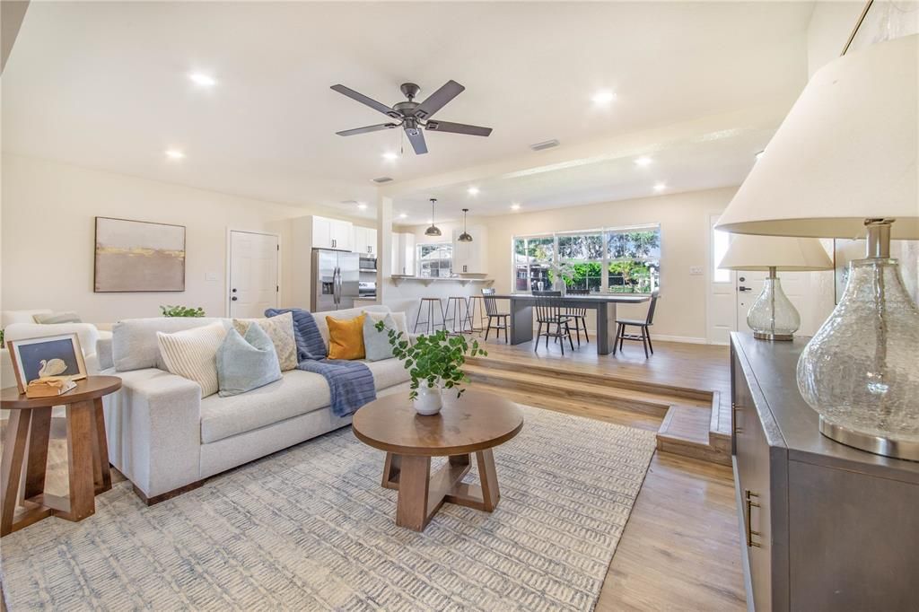 Active With Contract: $289,900 (4 beds, 2 baths, 1647 Square Feet)