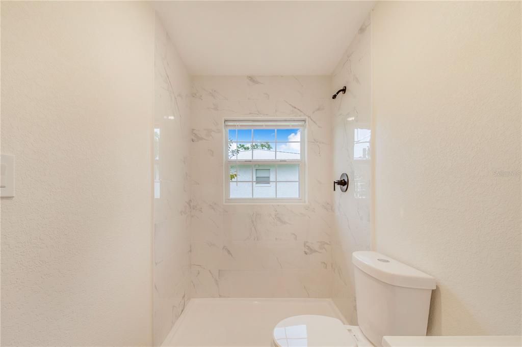 Active With Contract: $289,900 (4 beds, 2 baths, 1647 Square Feet)