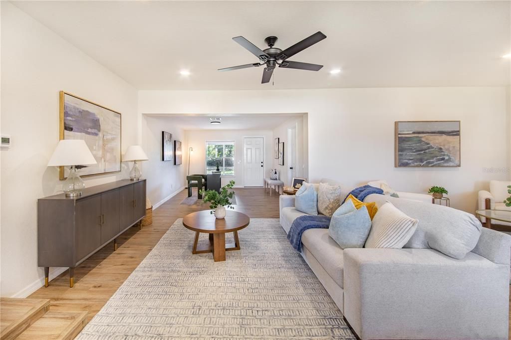 Active With Contract: $289,900 (4 beds, 2 baths, 1647 Square Feet)