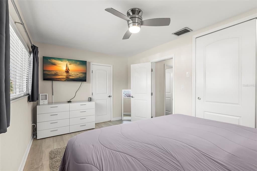 En Venta: $495,000 (2 camas, 2 baños, 1467 Pies cuadrados)