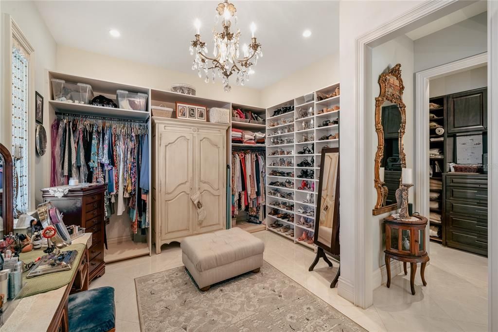 На продажу: $8,200,000 (3 спален, 3 ванн, 4658 Квадратных фут)