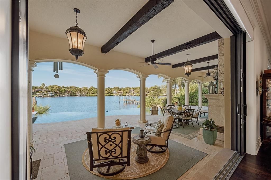 На продажу: $8,200,000 (3 спален, 3 ванн, 4658 Квадратных фут)