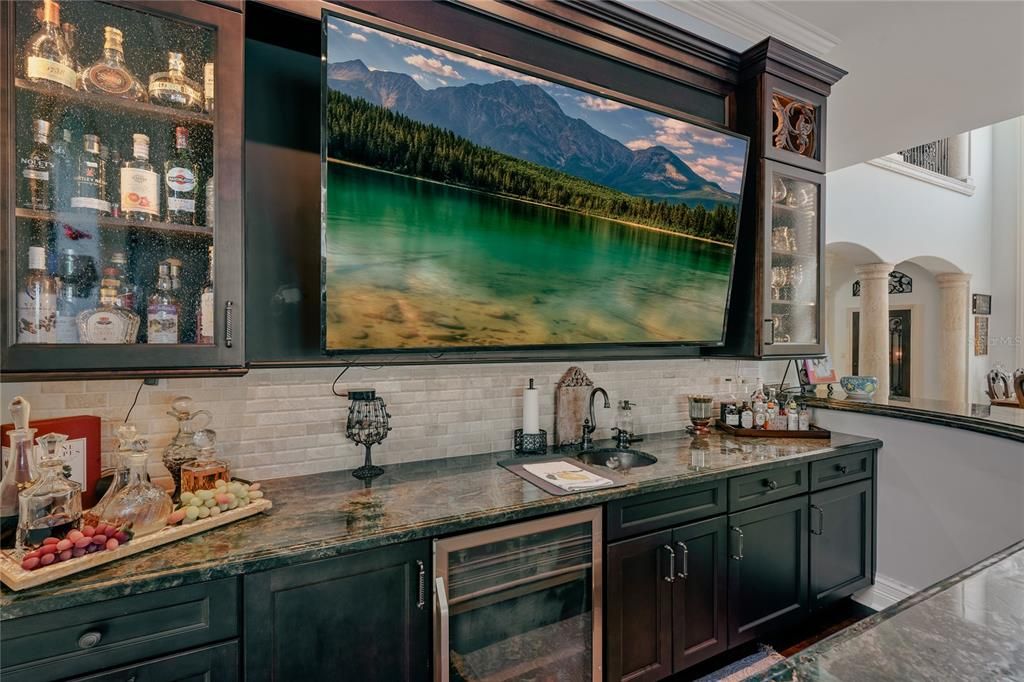 На продажу: $8,200,000 (3 спален, 3 ванн, 4658 Квадратных фут)