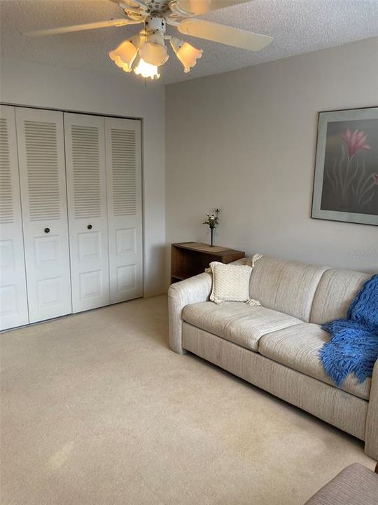 For Sale: $159,500 (2 beds, 2 baths, 1235 Square Feet)