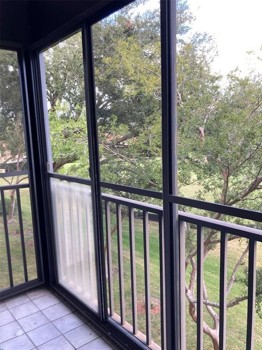 For Sale: $159,500 (2 beds, 2 baths, 1235 Square Feet)