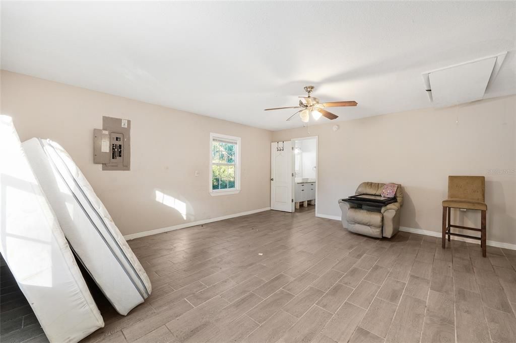 En Venta: $179,000 (3 camas, 2 baños, 1416 Pies cuadrados)