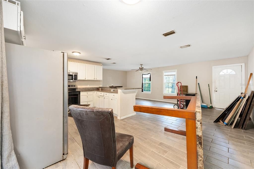 En Venta: $179,000 (3 camas, 2 baños, 1416 Pies cuadrados)