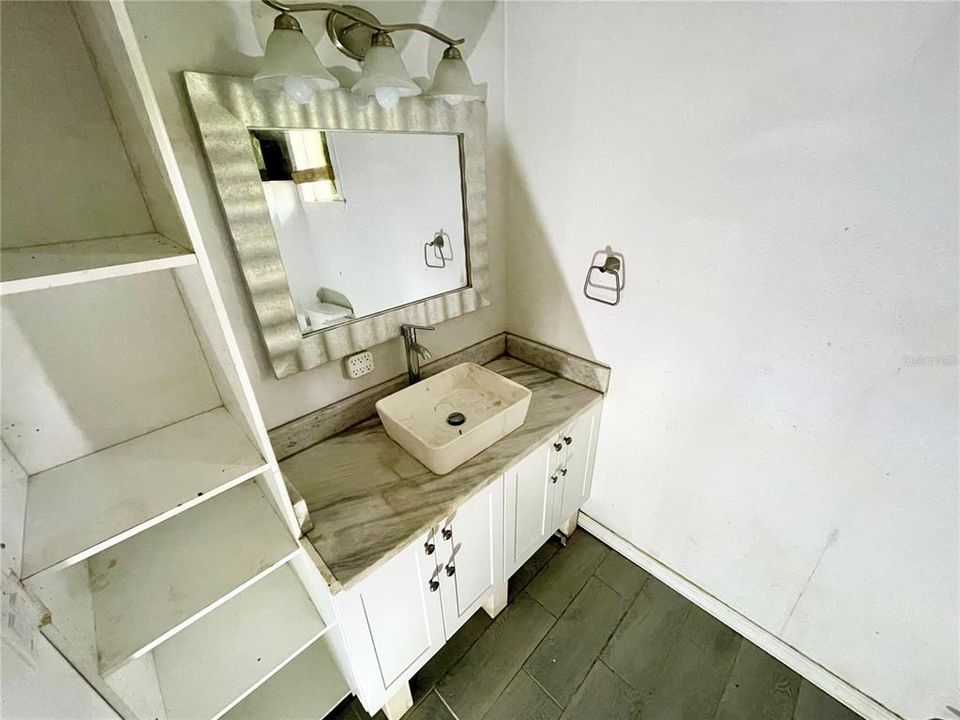 For Sale: $205,000 (3 beds, 2 baths, 1416 Square Feet)