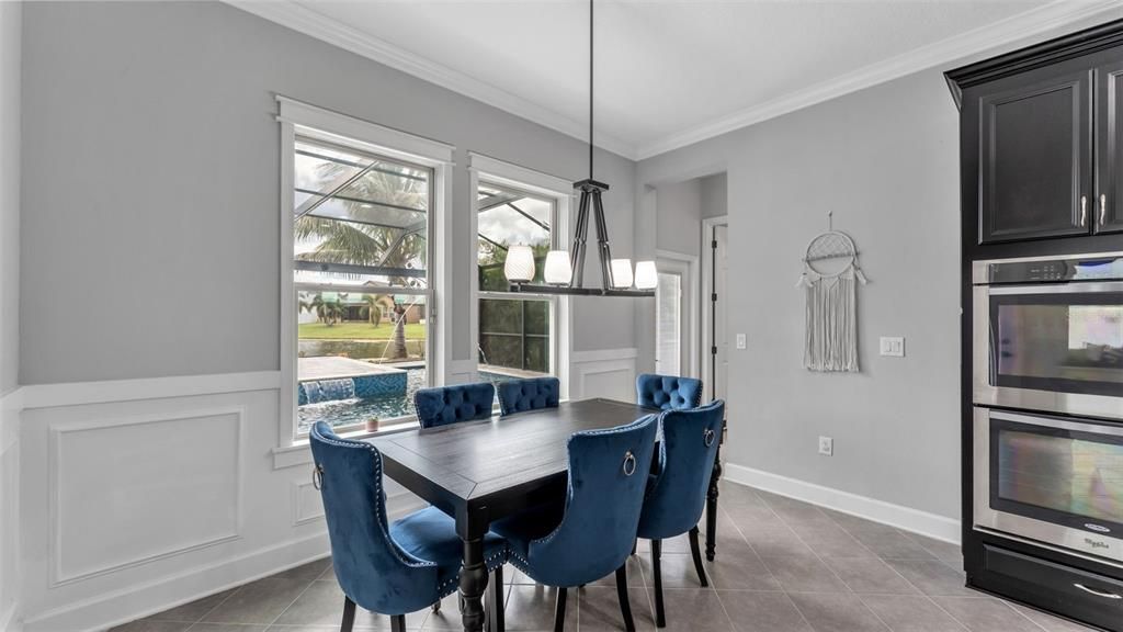 На продажу: $799,999 (5 спален, 4 ванн, 3577 Квадратных фут)