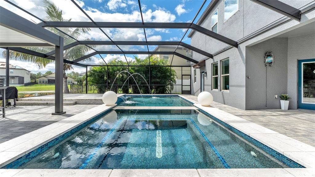 На продажу: $799,999 (5 спален, 4 ванн, 3577 Квадратных фут)