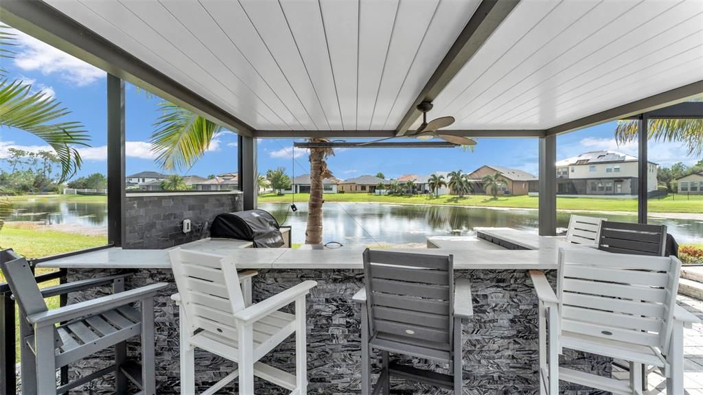 На продажу: $799,999 (5 спален, 4 ванн, 3577 Квадратных фут)