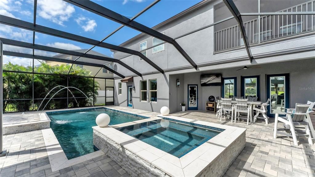 На продажу: $799,999 (5 спален, 4 ванн, 3577 Квадратных фут)